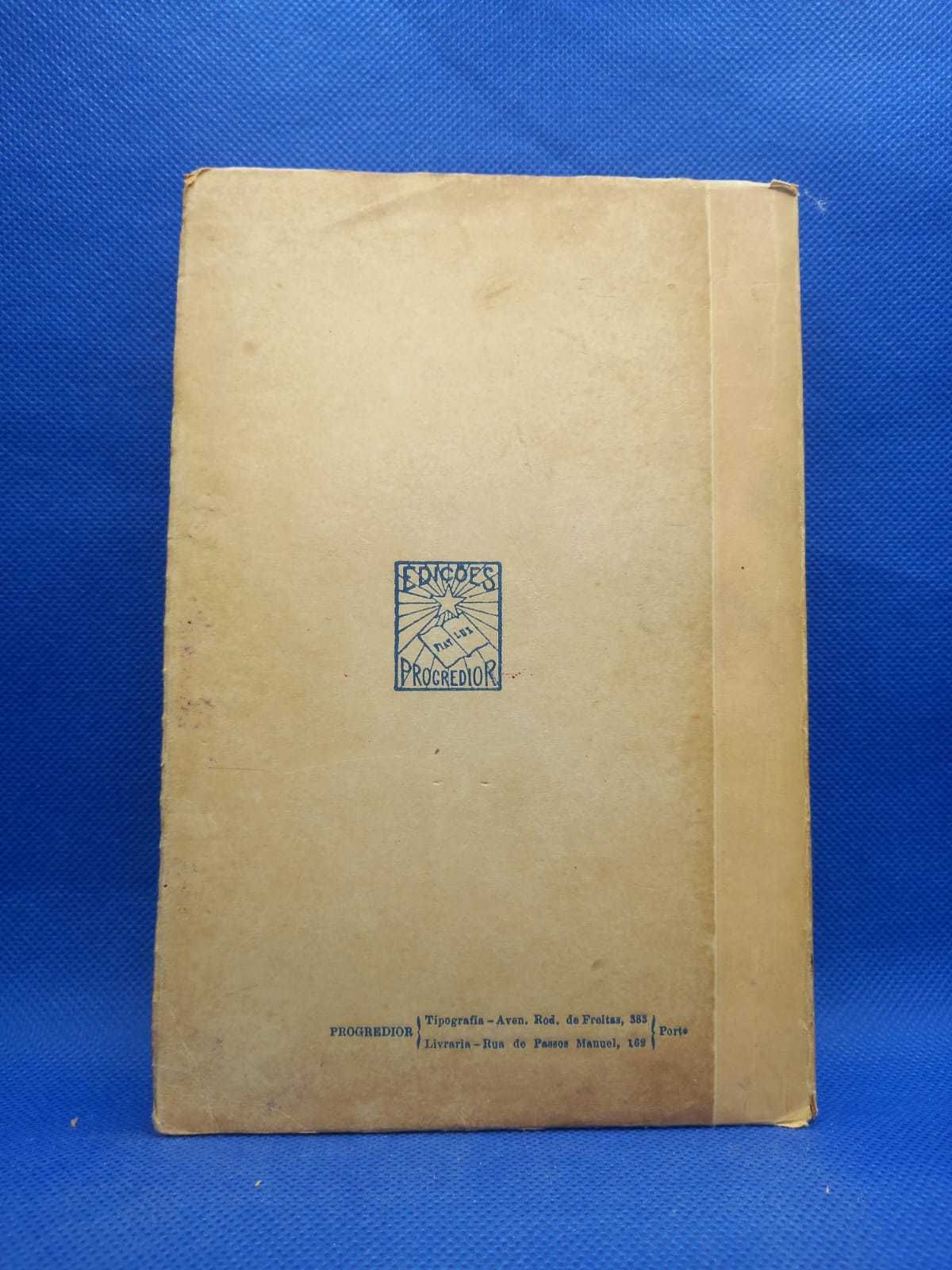 Livro - Dostoiewsky - Um Transe Difícil - Ref-PV B