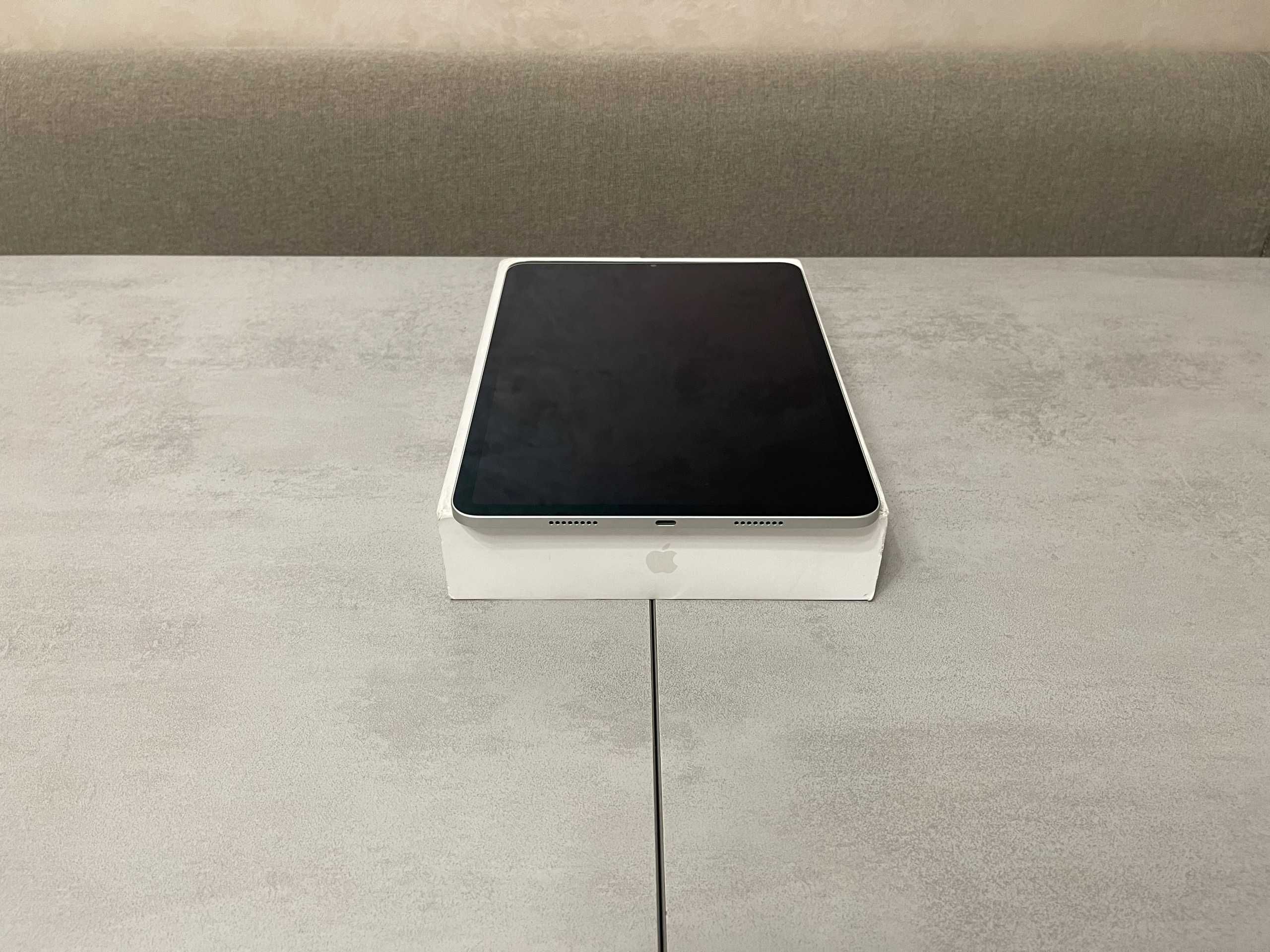 Apple iPad Pro A2759, MNXG3LL/A, 4th Gen 2022, 11", Apple M2 8GB 256GB