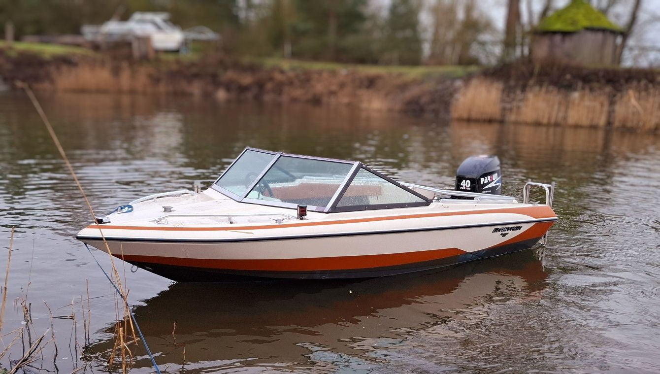 Motorówka Glastron ss v 144, Parsun 40
