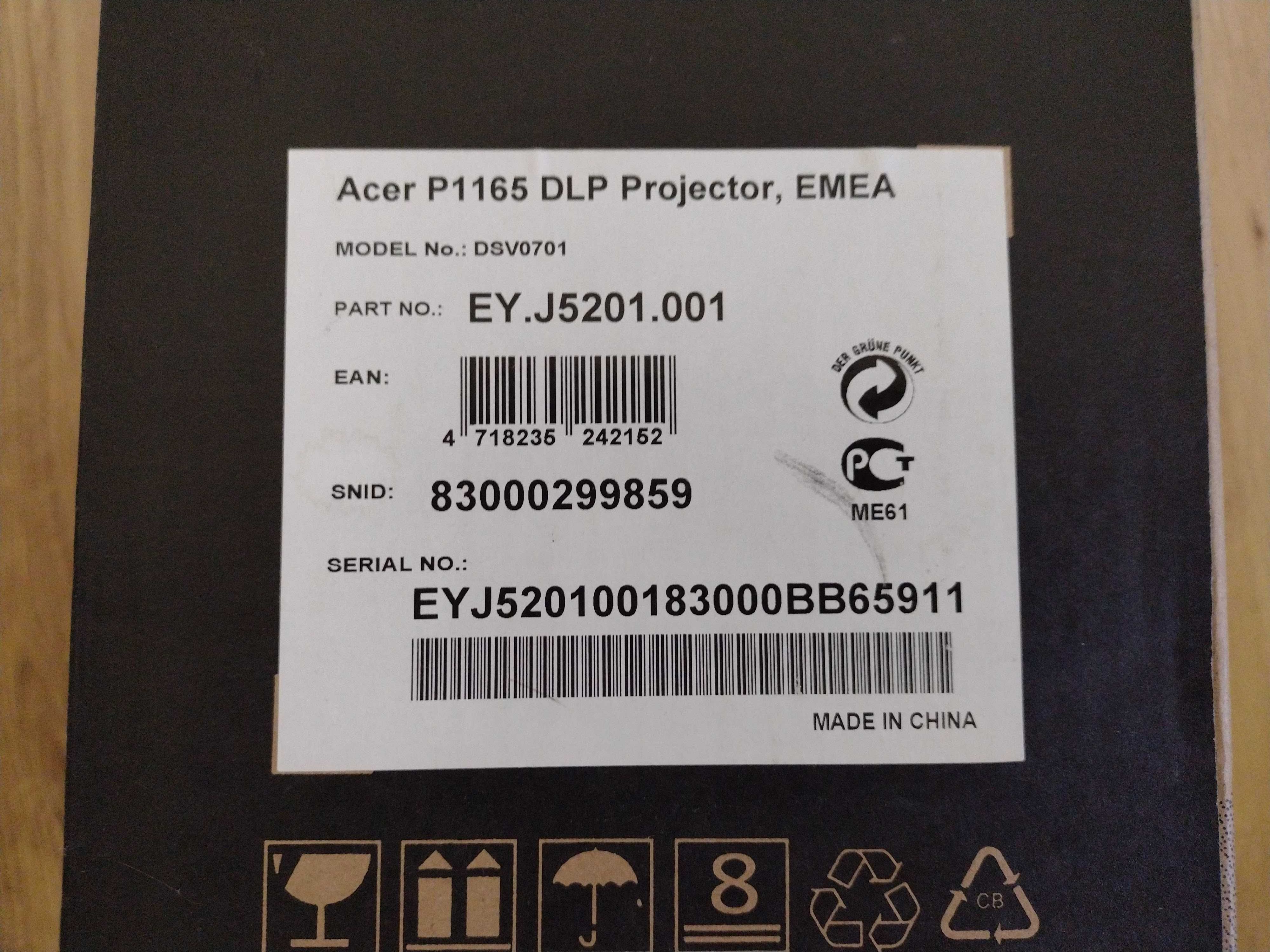 Acer P1165 DLP - projektor