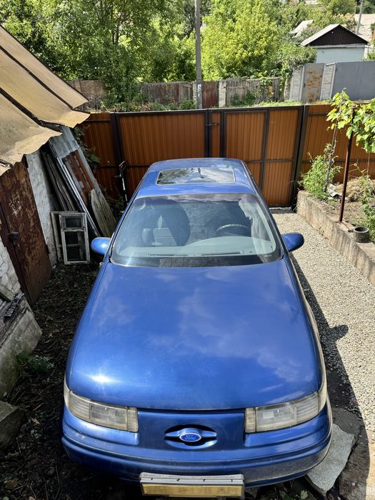 Ford Taurus SHO 3.0 Yamaha V6 (220 к.с.), 1992 рік