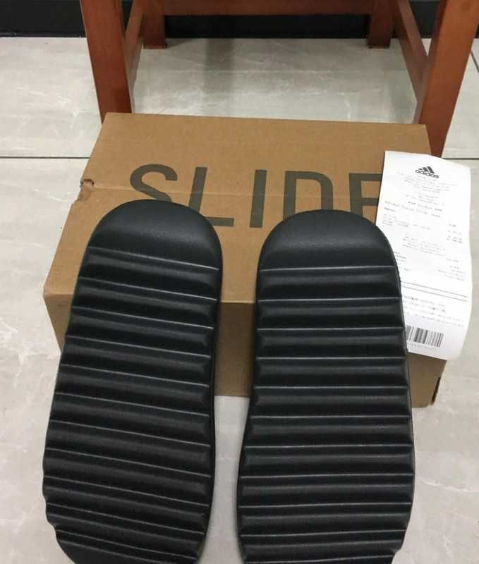 Adidas YeezySlide_Black Nowe damskie Klapki 37