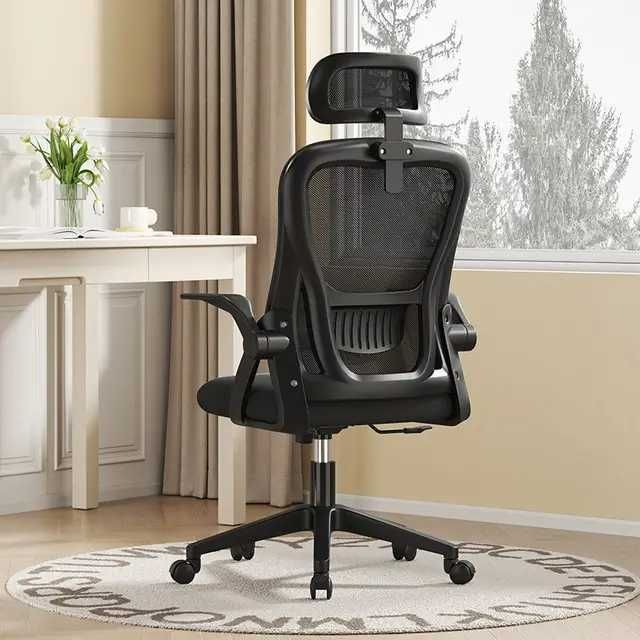 Офисное кресло. Геймерское кресло. Компьютерное кресло.