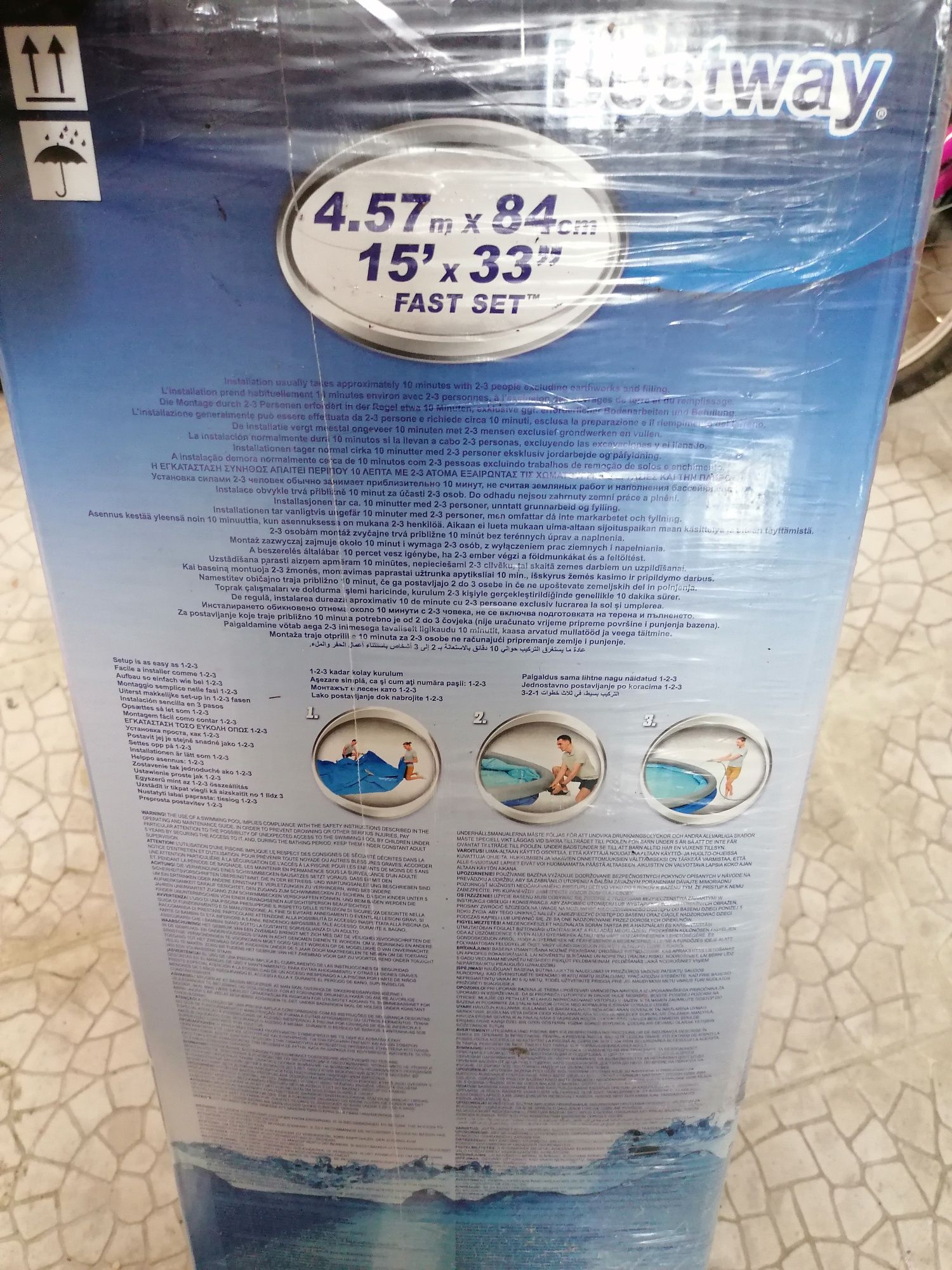 Piscina com filtro