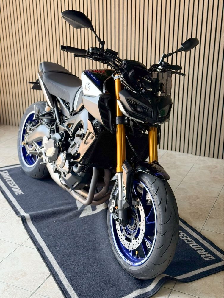 Yamaha MT-09 SP Akrapovic