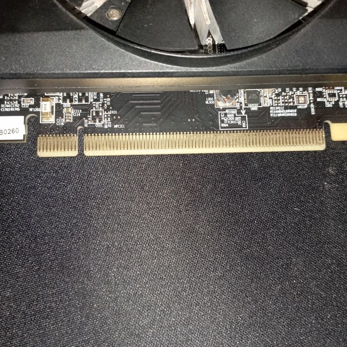 Відео карта rx 550 2 gb