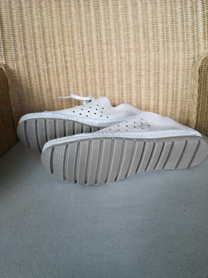buty półbuty Maciejka 38 beż lato jesień wiosna nowe