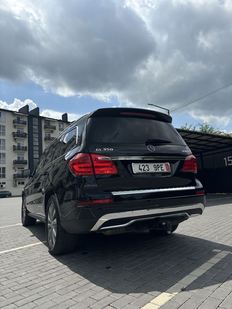Mercedes-Benz GL350d 2013