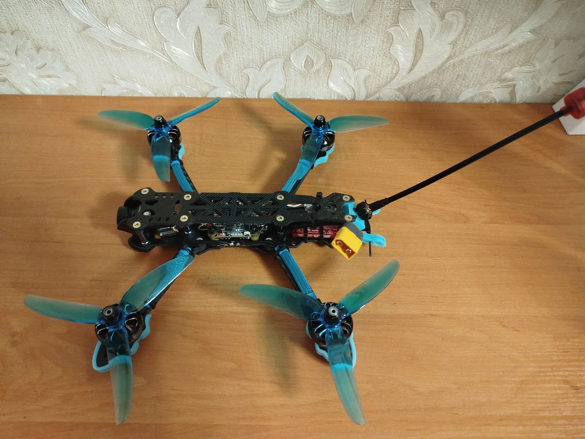 FPV дрон 5 дюймов
