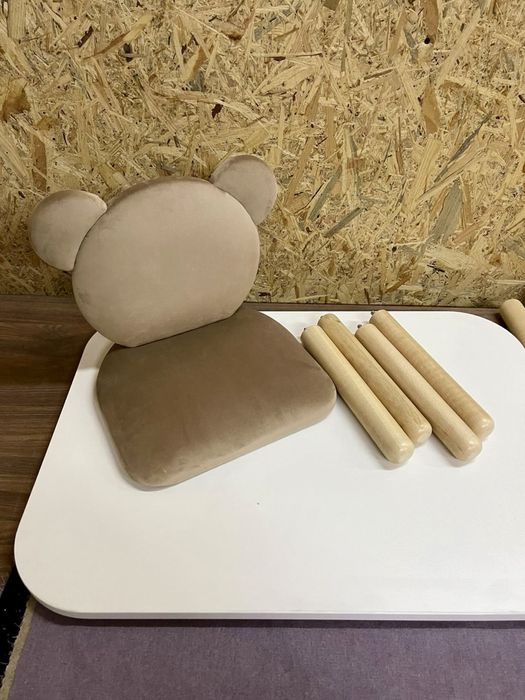 Набір стіл та стілець дитячий