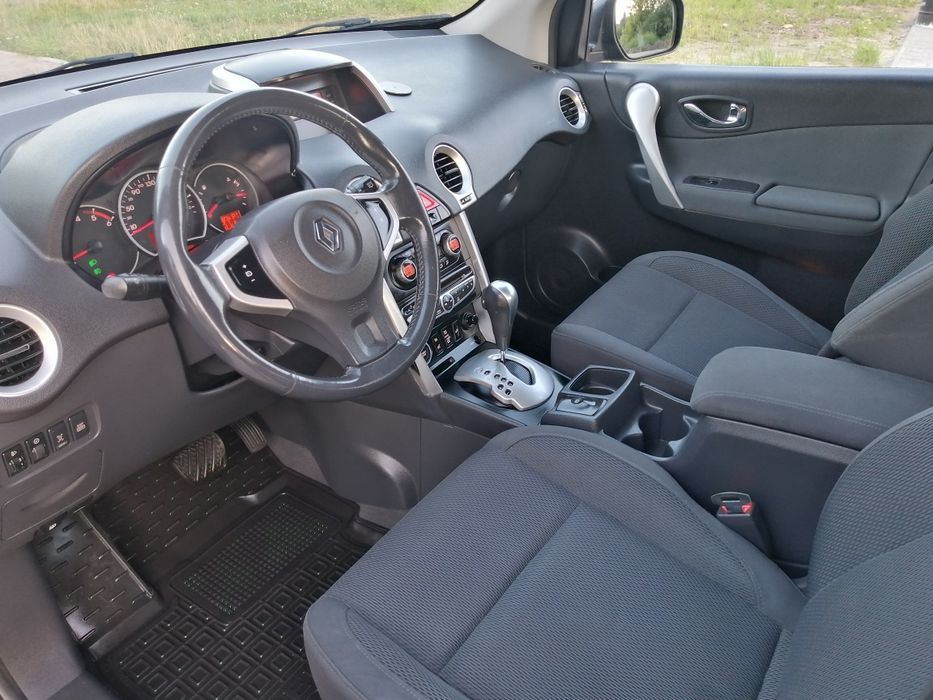 2009 рік, 2.0 дизель 4х4 повний привід автомат.