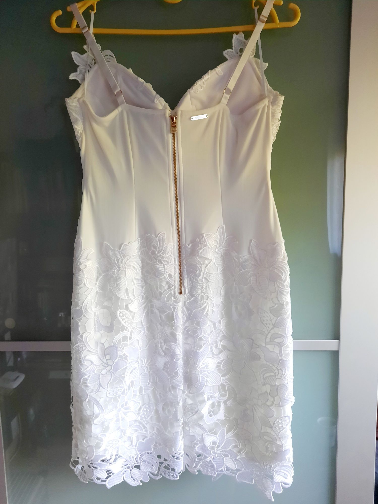 Guess sukienka Marciano biała biel koronka kwiaty 36 S