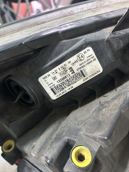 Фара ліва opel meriva b 2010-2017