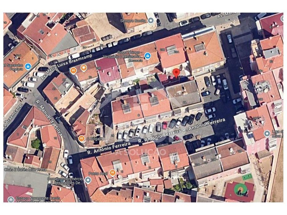 Garagem na Rua António Ferreira nº9 - Sacavém