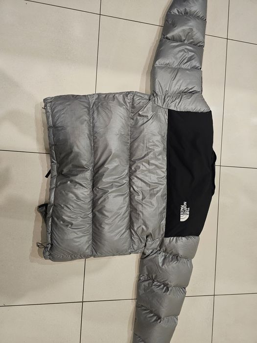 TNF The North Face nuptse srebrna + czapka zimowa TNF