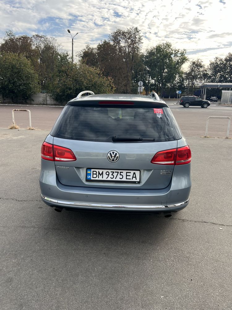 Продам автомобіль wolkswagen passat b7