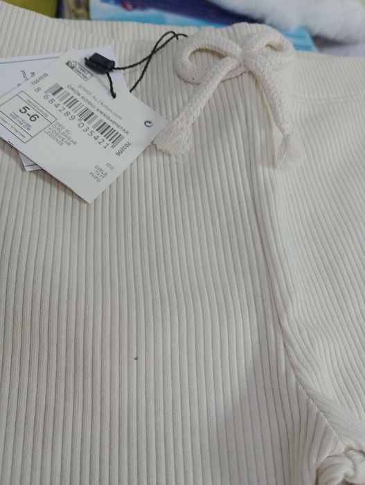 Легінси, штани кльош 6-7 років