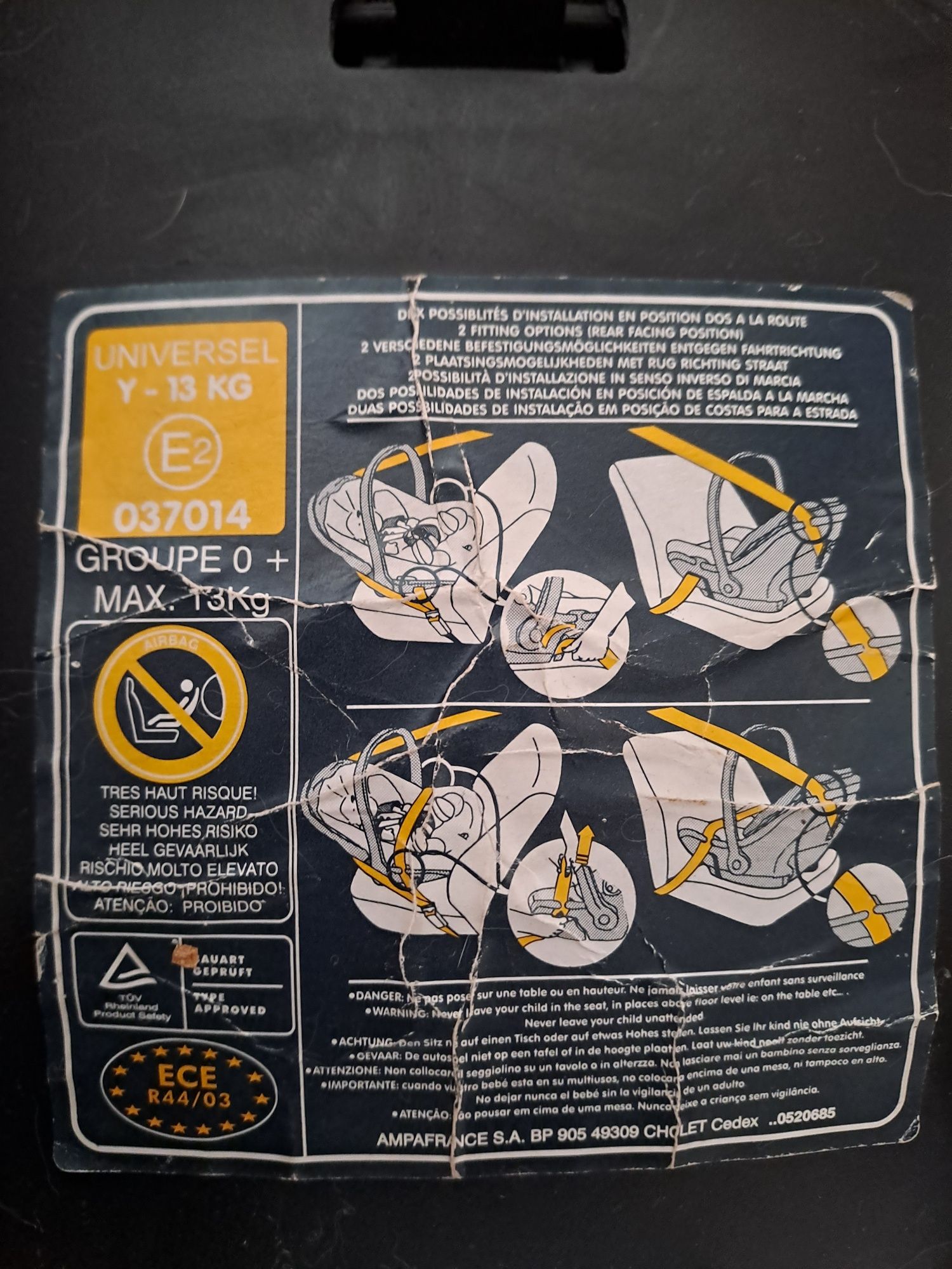 Ovo com suporte para carro