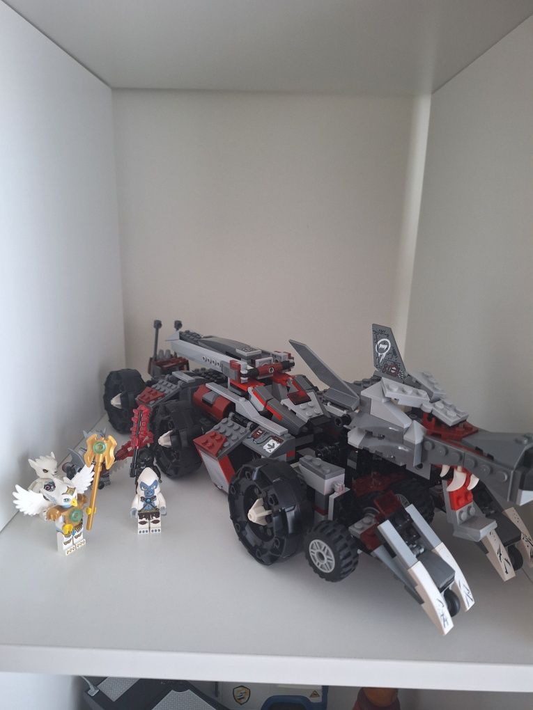 Lego 70009 - o covil de combate de Worriz