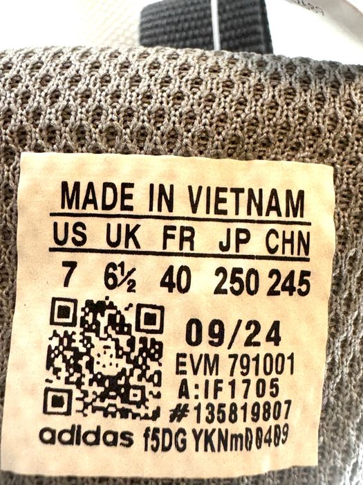 Кроссовки Adidas НОВЫЕ - 38 размер ЕСТЬ В НАЛИЧИИ