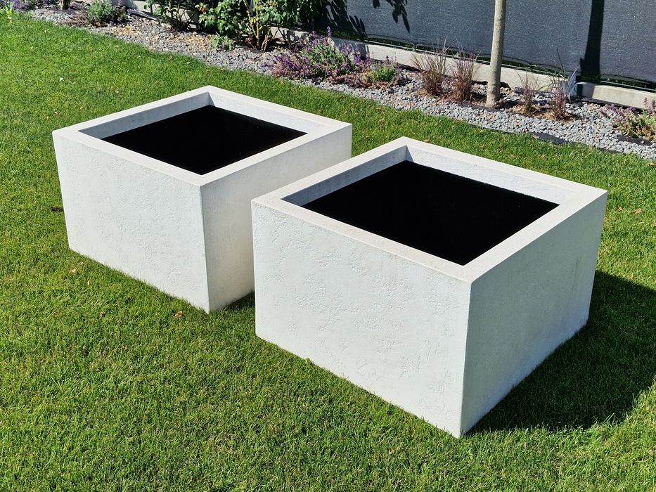 Donice ogrodowe bez dna styropianowe usztywniane siatką 70x70