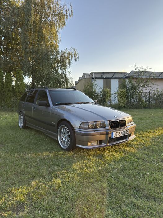 BMW E36 328iA Touring