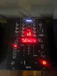 Mixer Reloop IQ2 MIDI  c/ placa de som interna , caixa e manuais