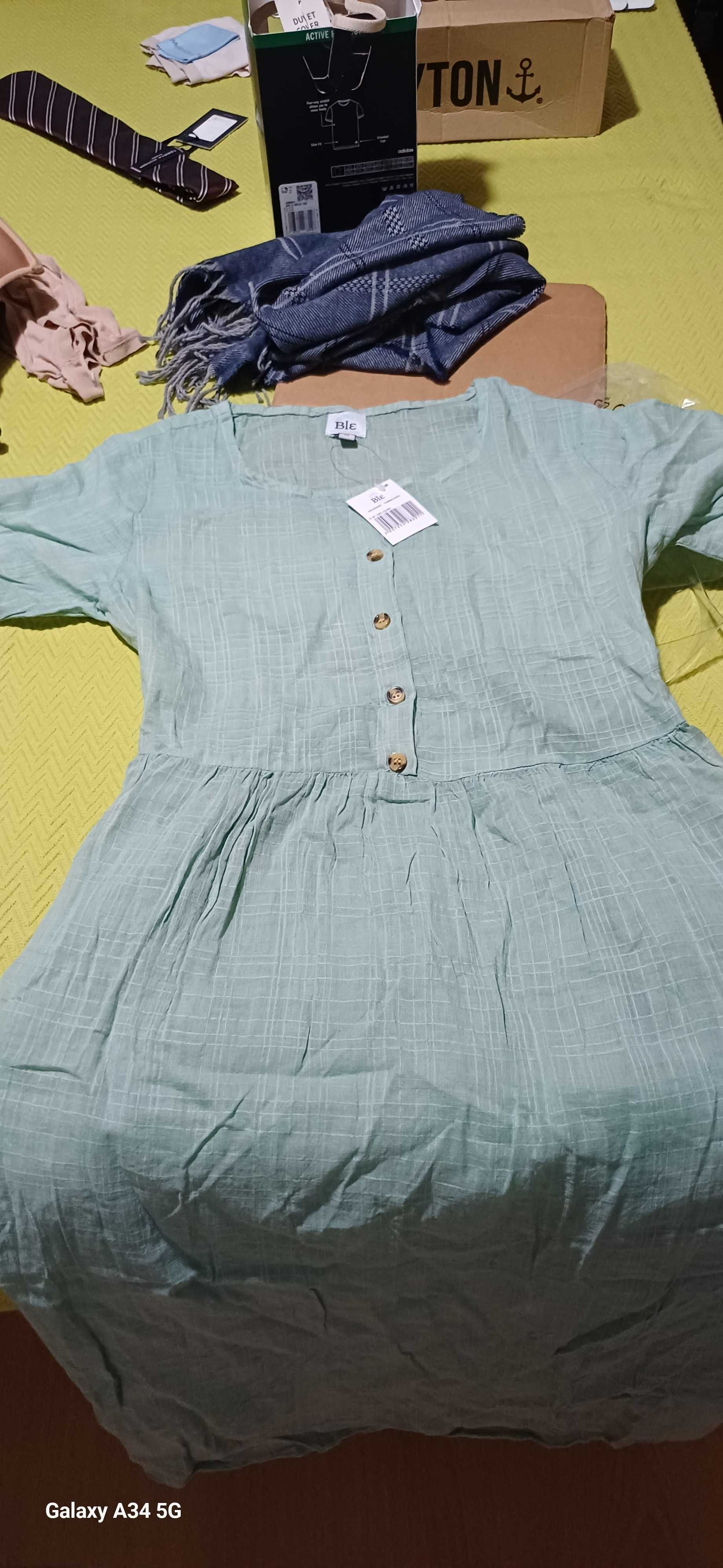 Vendo vestido senhora