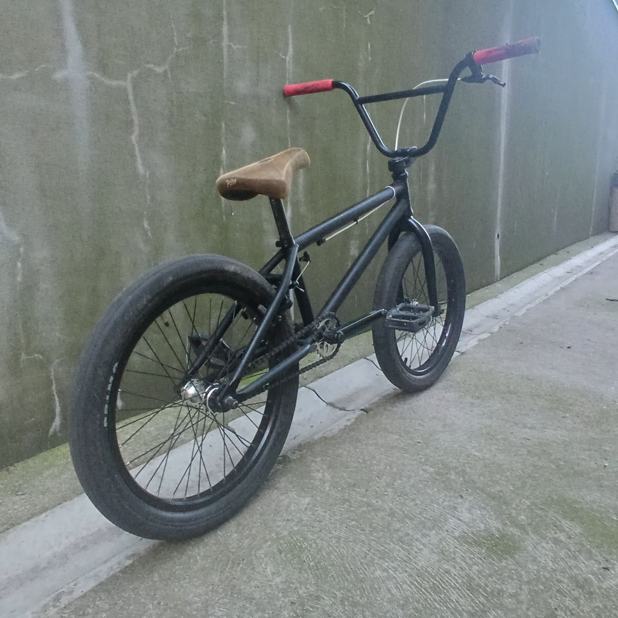 Rower Bmx ( radio Salt odyssey cult )