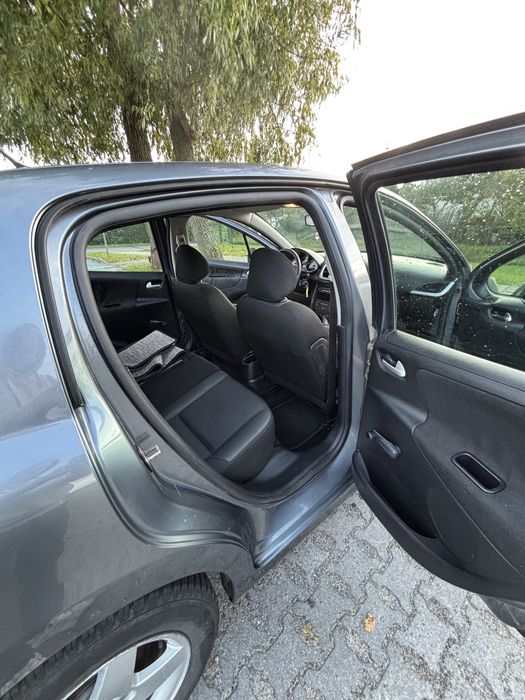 Sprzedam Peugeot 207