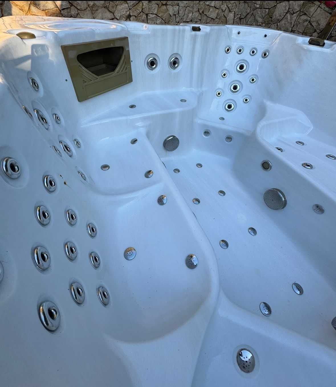 Jacuzzi SPA   Hidroterapia ( avariado )