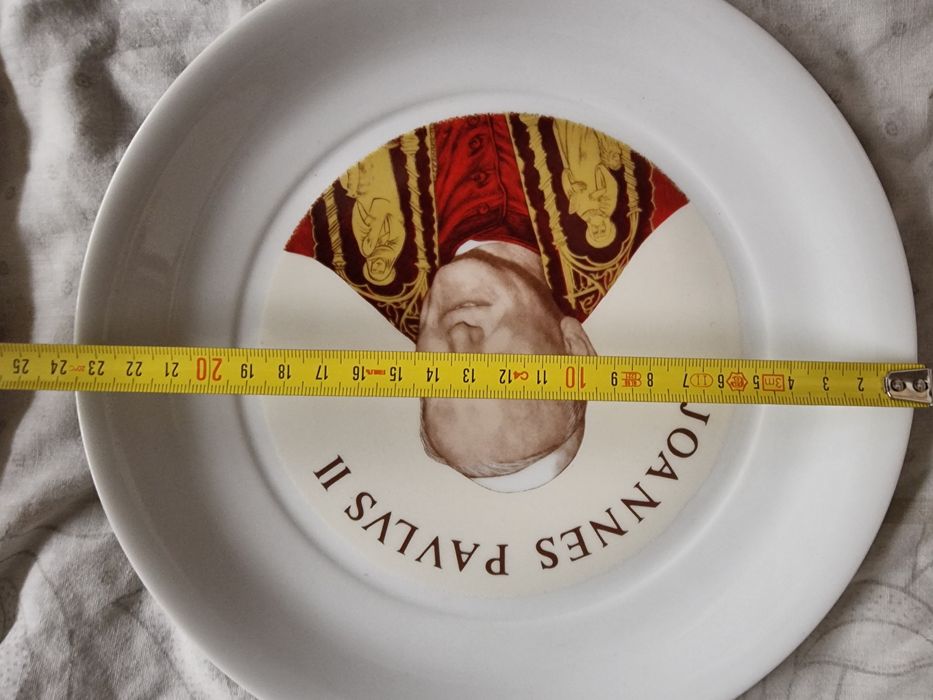 Prato em porcelana da Spal