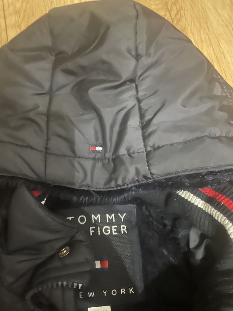 Kurtka zimowa tommy hilfiger