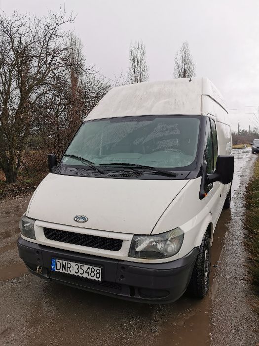 Wynajem busa dostawczego Ford Transit, WROCŁAW