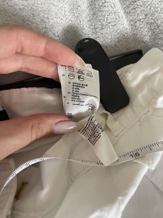 Білі лляні брюки