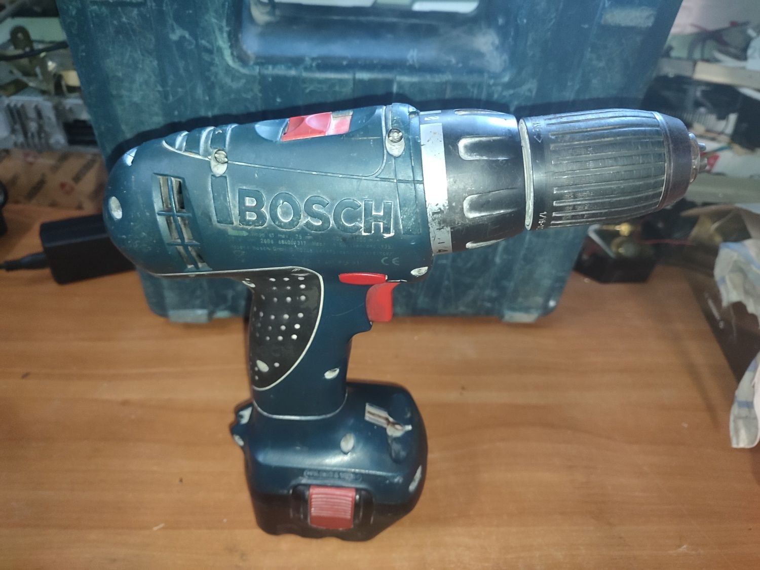 Шуруповерт Bosch gsr 12v professional
