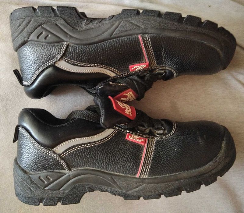 buty robocze Vaultex 42 twarde czubki #56