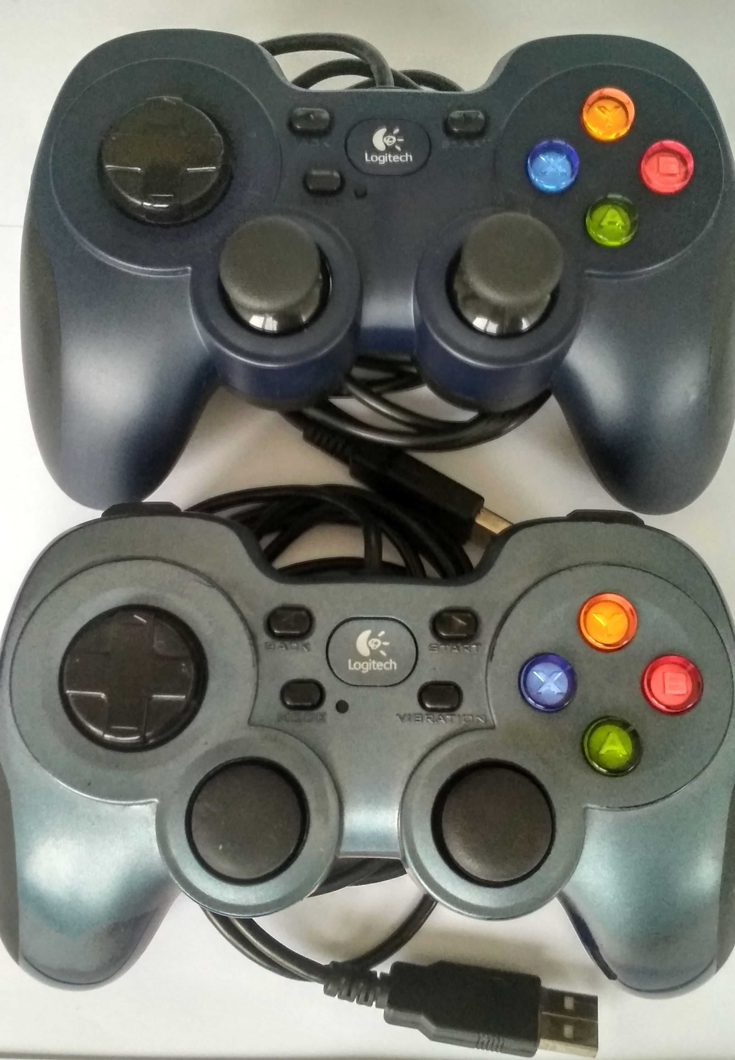 Джойстик Logitech Gamepad