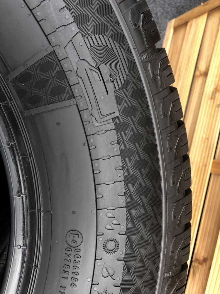 Nowe opony caloroczne continental 225/75/16 cp  camper
