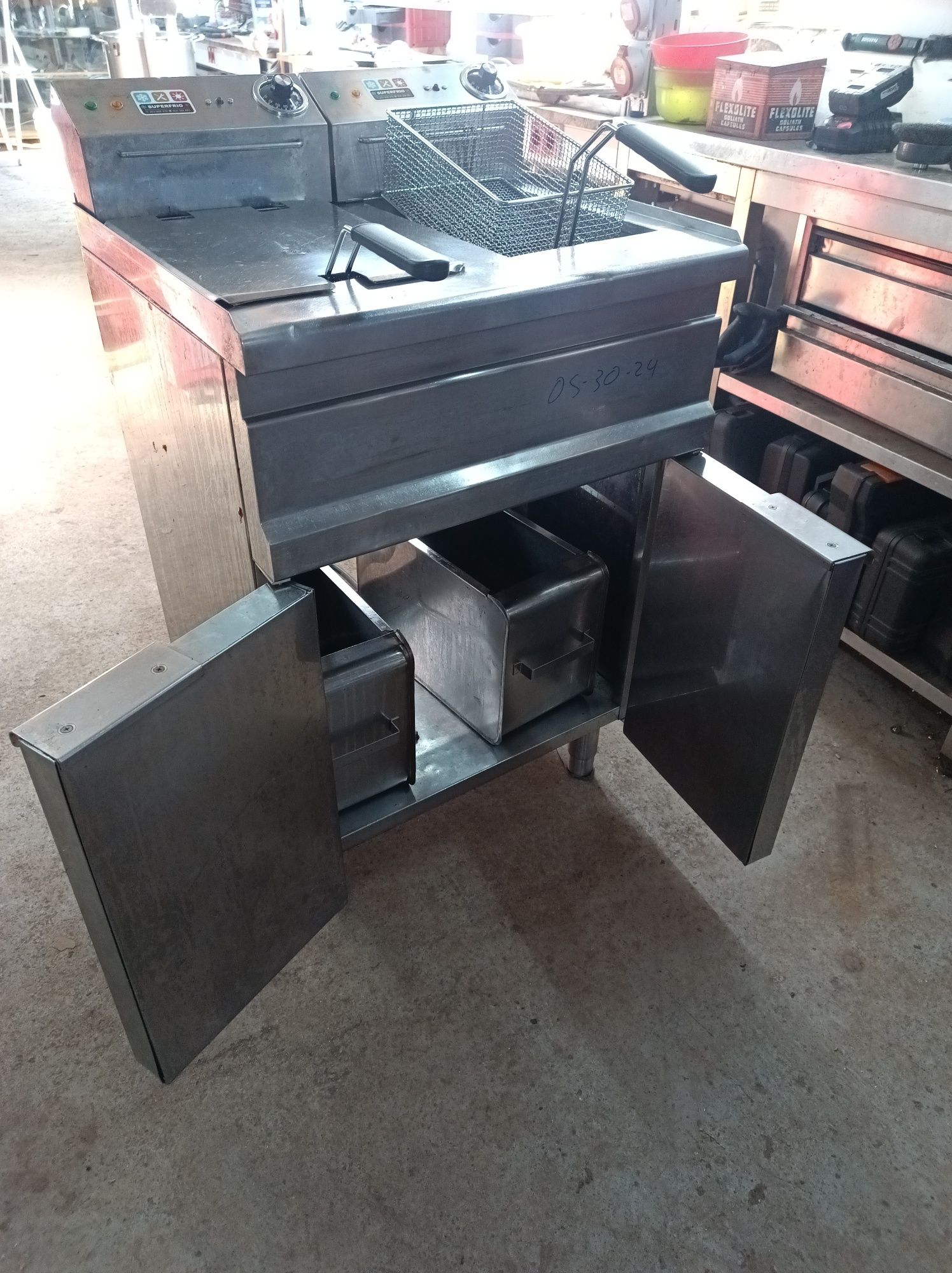 Fritadeira elétrica 7,5 kW x2