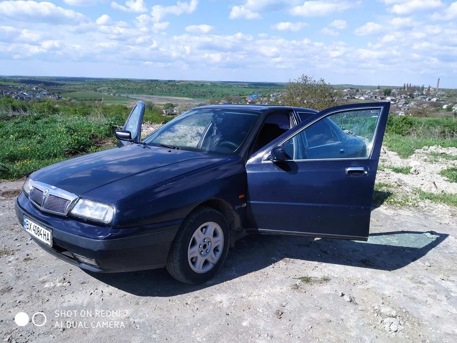 Автомобіль  Лянча капа  2,4 дизель.
