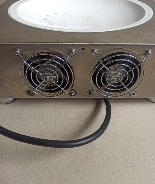 Kuchenka indukcyjna Hendi 3100W + patelnia