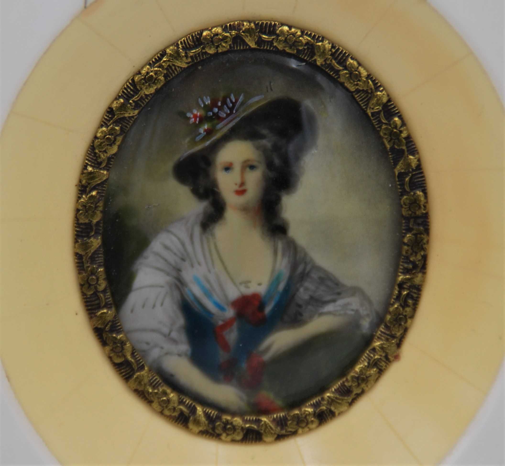 Miniatura z portretem "Dama w kapeluszu"