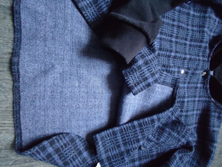 Тепла сорочка з капюшоном ,122 розмір