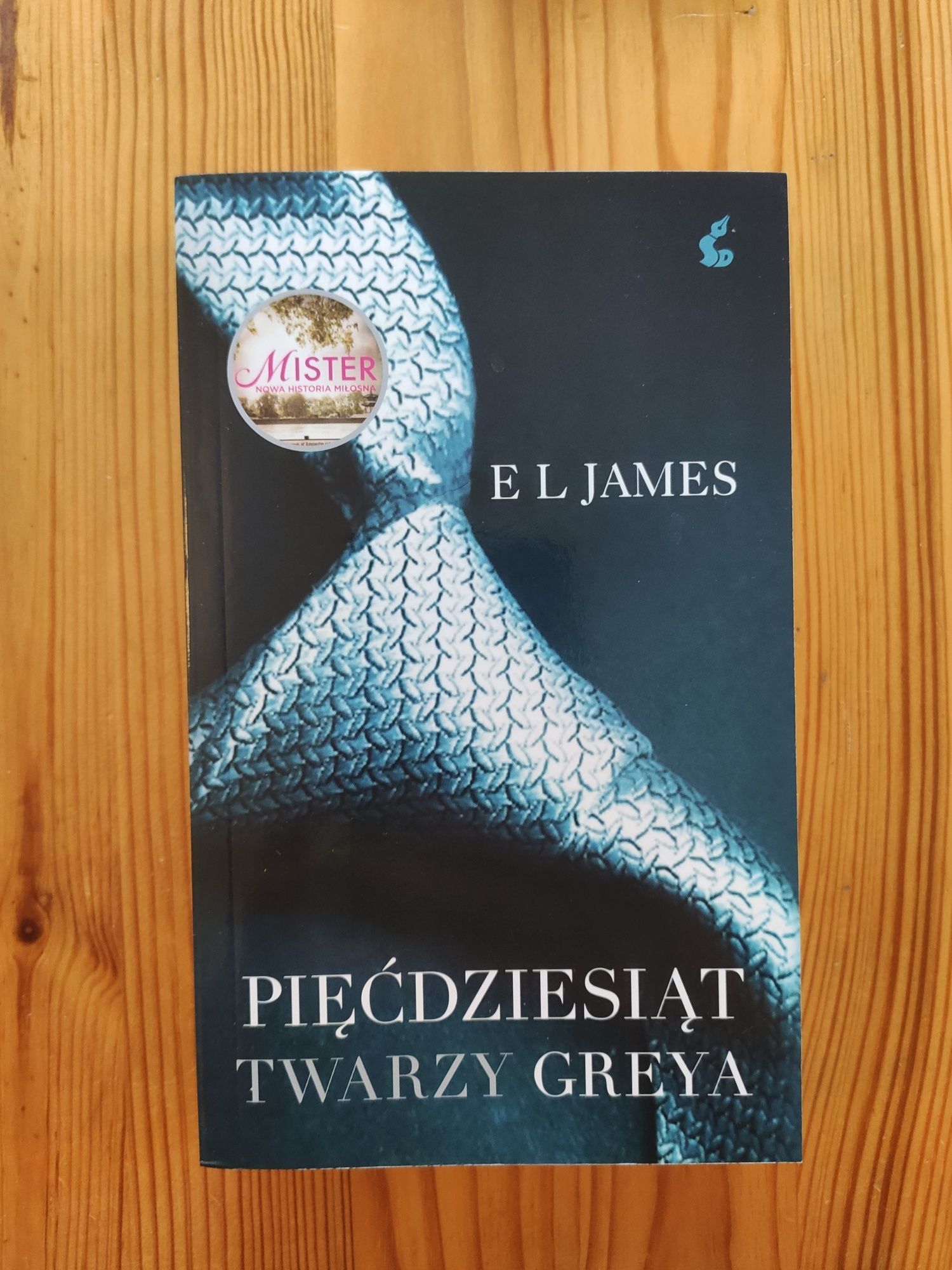 E. L. James - Pięćdziesiąt twarzy Greya