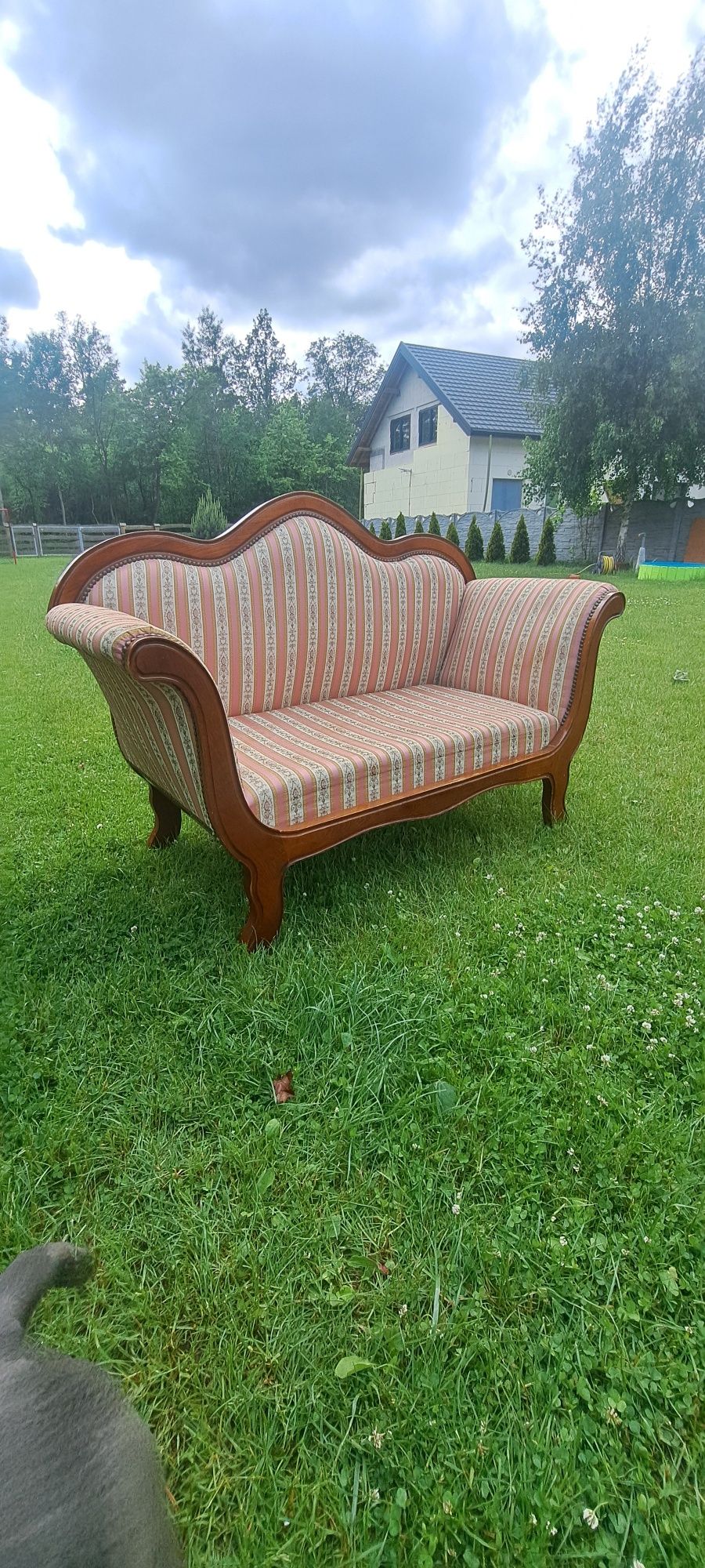 Sofa stylowa   2 osobowa