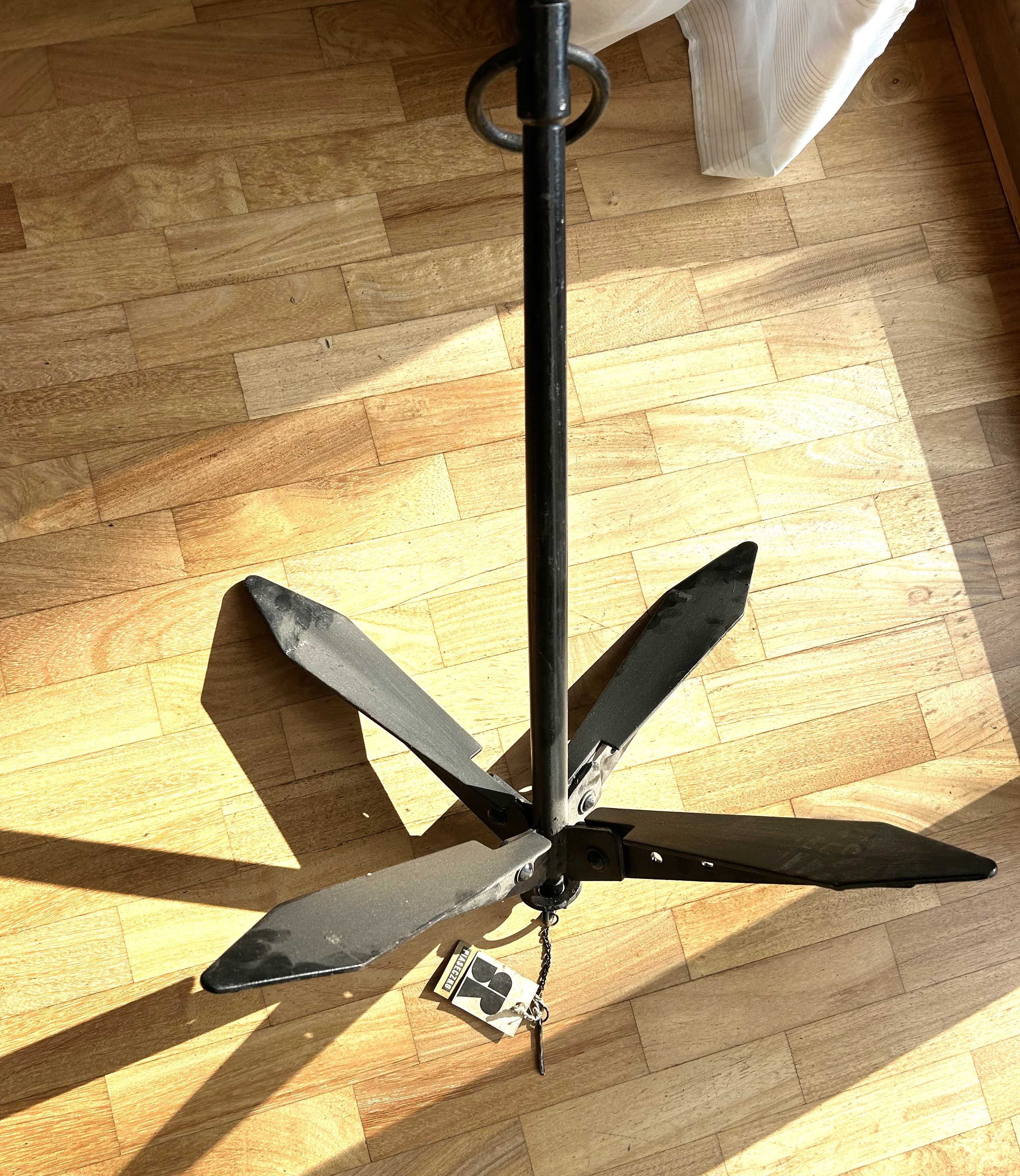 Kotwica składana typu parasol 8 kg na łódkę