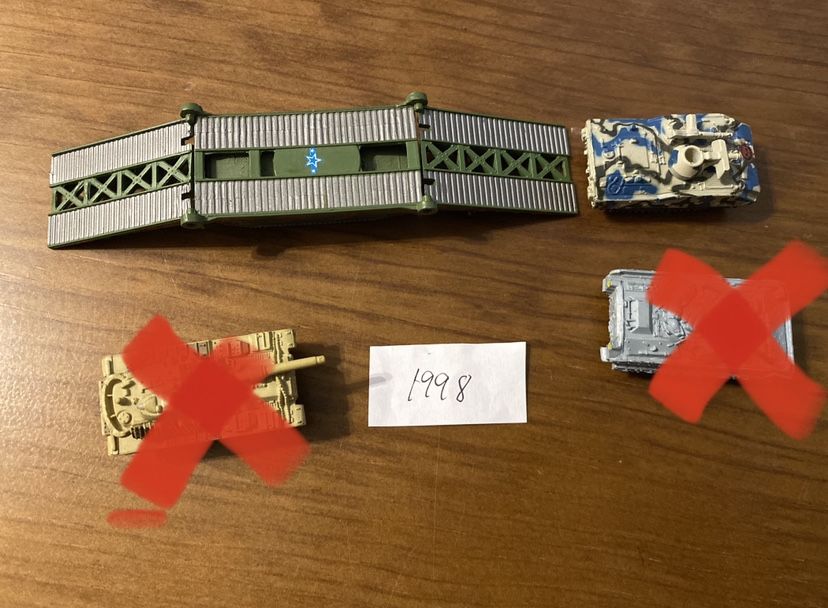 Micro machines - avioes e outras viaturas militares