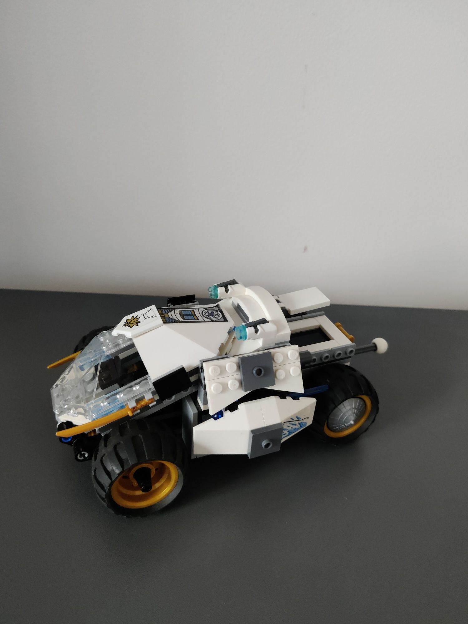 Конструктор Lego Ninjago Позашляховик титанового ніндзя
