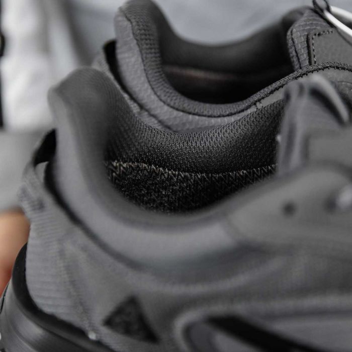 Чоловічи кросівки Nike ACG Mountain Fly 2 (сірі-чорні) 3210